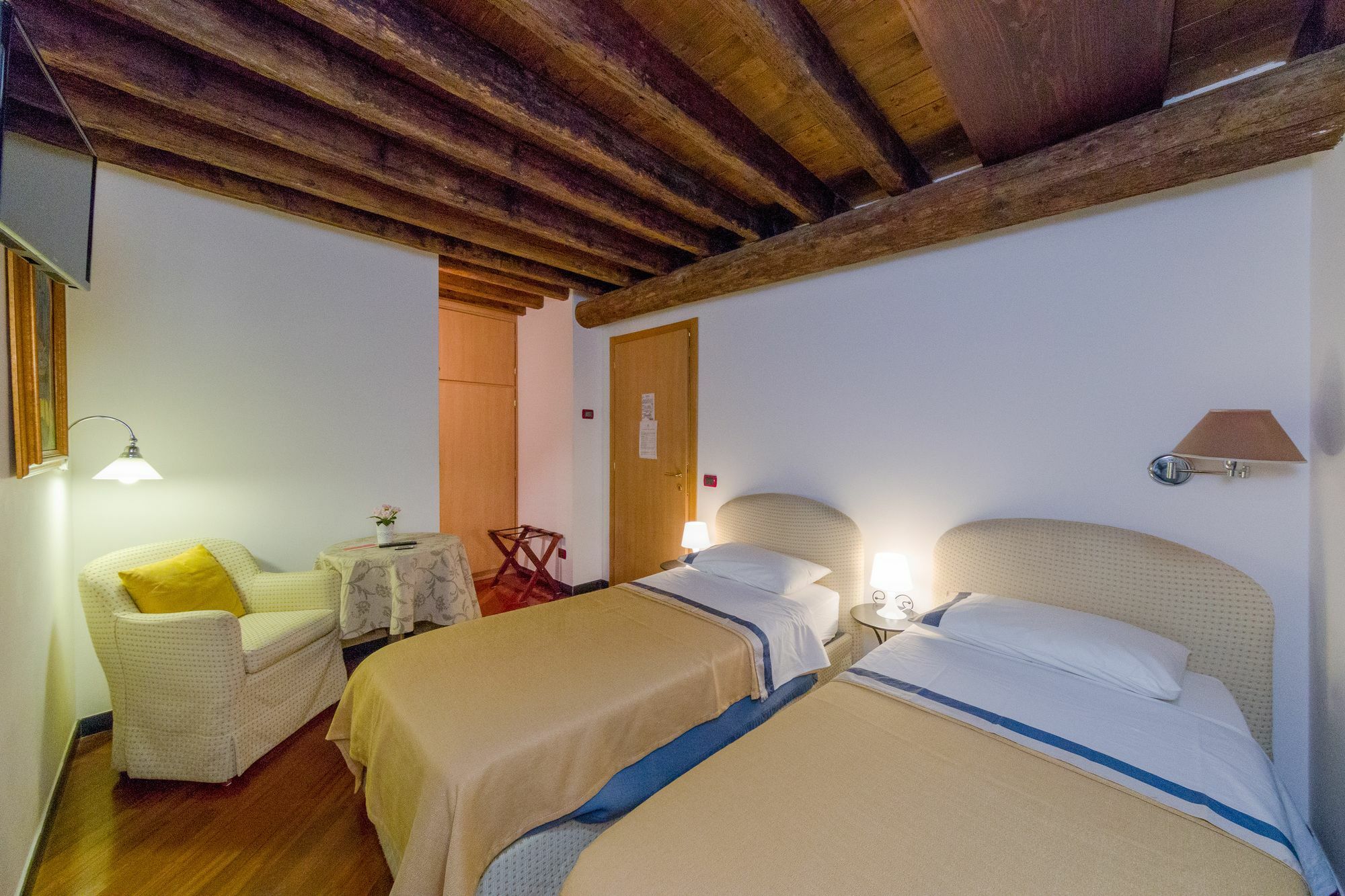 Affittacamere Bed And Breakfast San Lorenzo Janov Exteriér fotografie